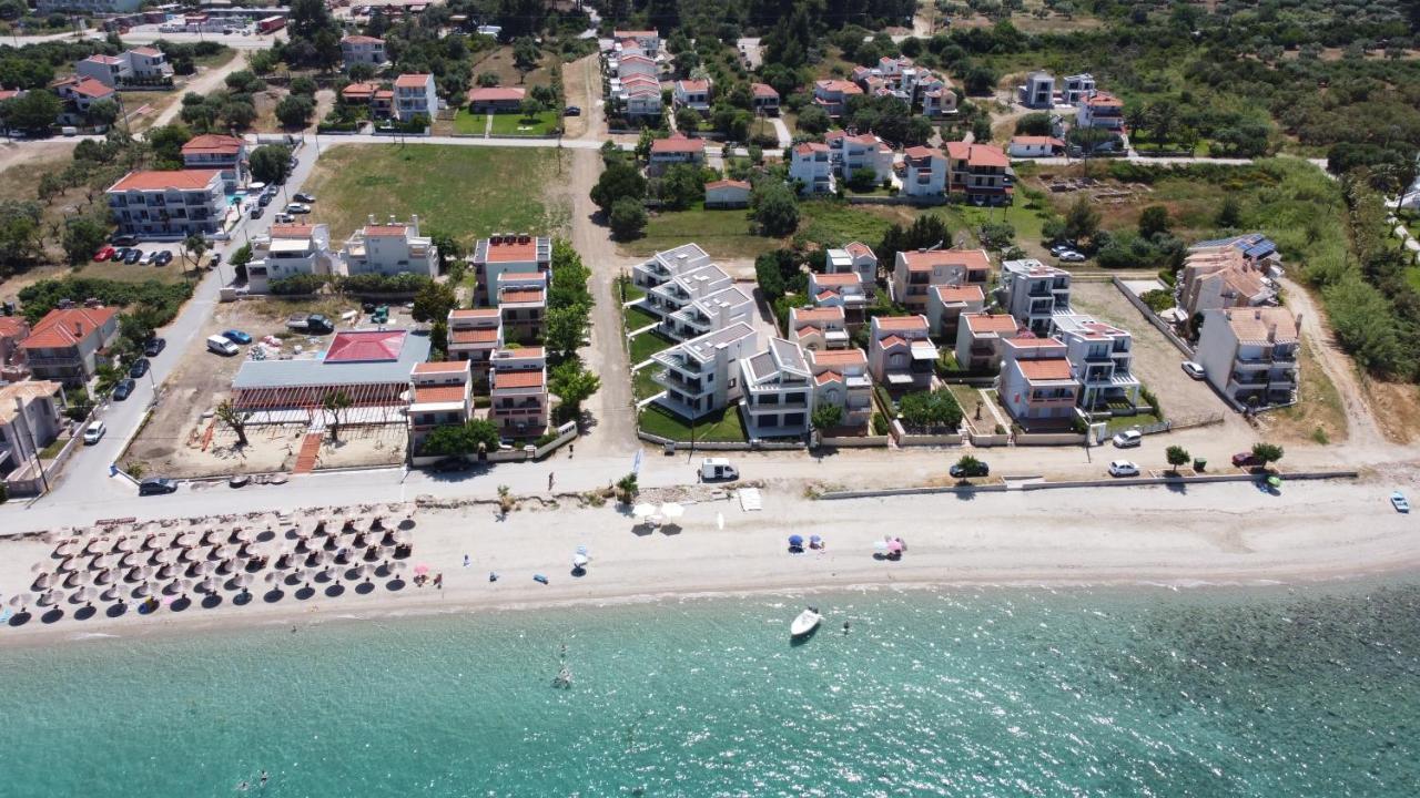 Villa Oleandra By The Sea Полихроно Экстерьер фото