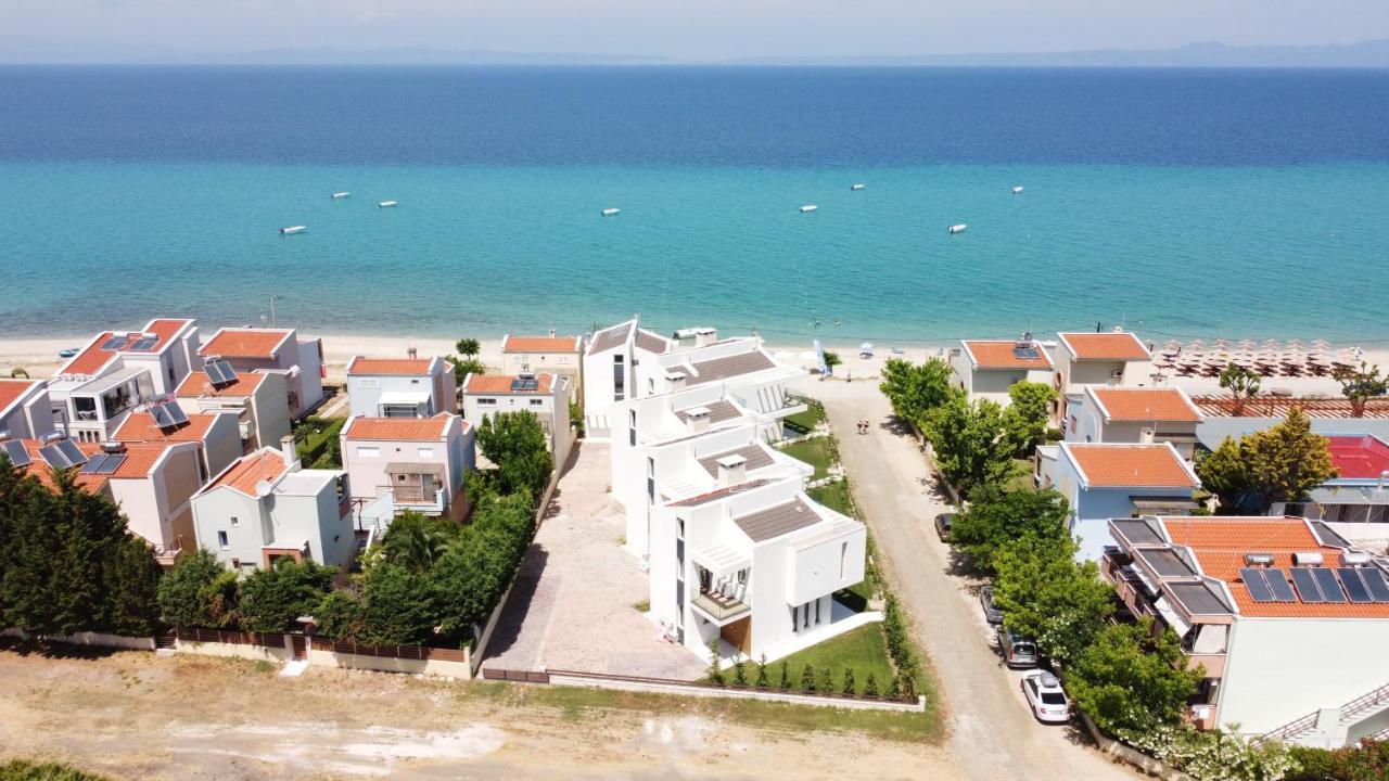 Villa Oleandra By The Sea Полихроно Экстерьер фото
