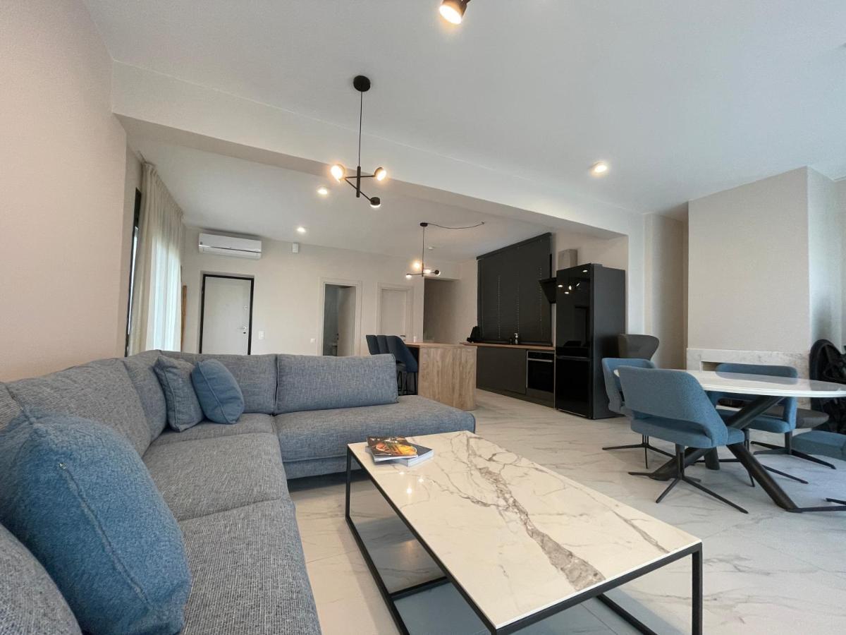 Villa Oleandra By The Sea Полихроно Экстерьер фото